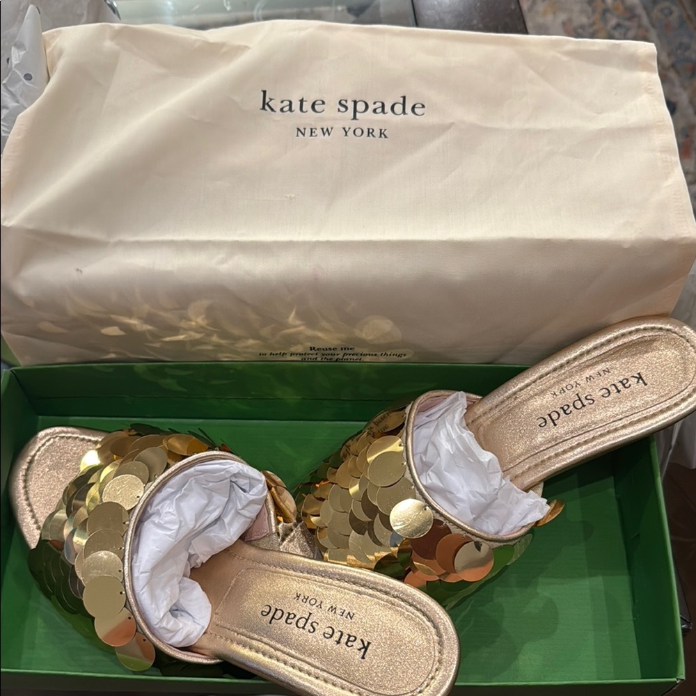 Kate Spade Malibu Sequins size 8 - FREE DUST BAG